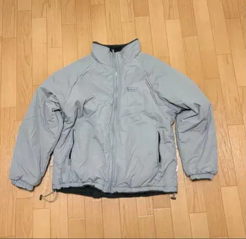 그레이 지퍼식 다운 자켓