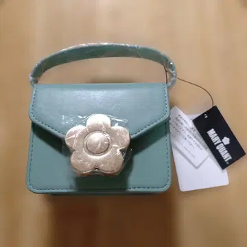 마리콴트 민트 그린 숄더백 꽃 모양 금장 장식