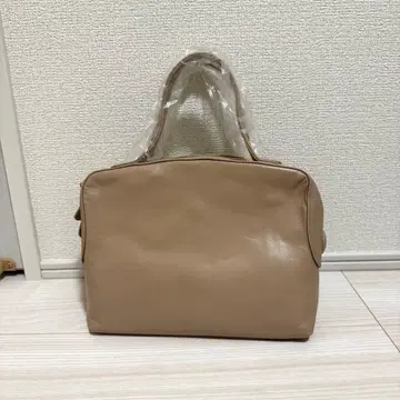 키타무라 (Kitamura) 의 베이지 계열 가죽 보스턴 백