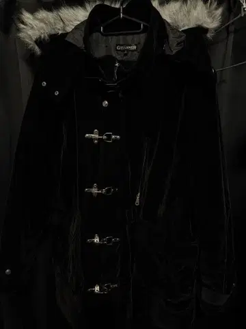 퍼 달린 벨로아 코트 v계 헤이세이