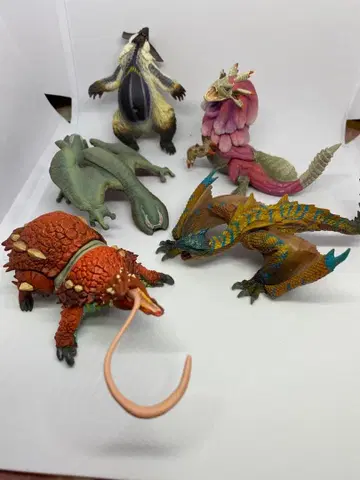 몬헌 피규어! 5체 세트