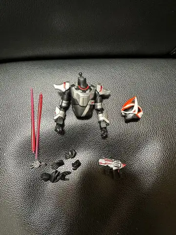 [ 개조품 ] s.h.figuarts 가면라이더 기츠 매그넘 상반신 기타