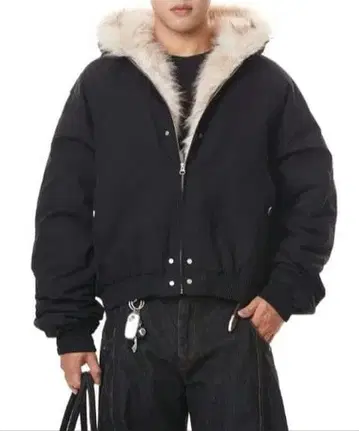 [ 남녀 공용 ] 짧은 기장 퍼 자켓 [ 블랙 ] M 사이즈