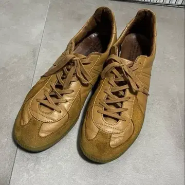 Reproduction of found 브라운 43 1700