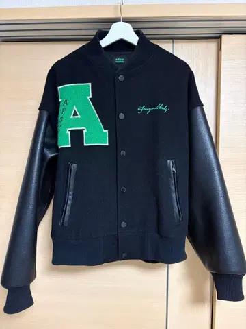 A FEW GOOD KIDS 3D LOGO JACKET 블랙