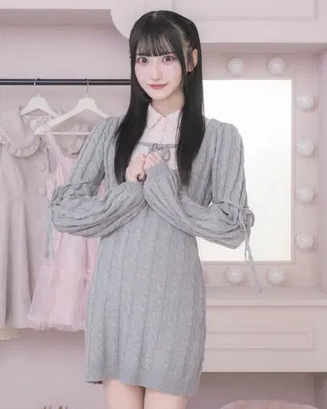 [ 완판템 ] pium 레이어드 케이블 니트 원피스 그레이