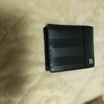 Calvin Klein 블랙 접이식 지갑