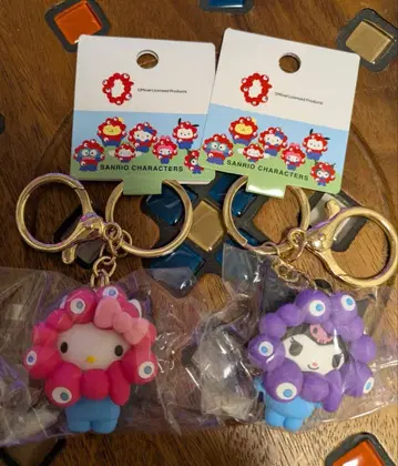 산리오 미야쿠미야쿠 키티 쿠로미 파스텔 키링 2개 세트