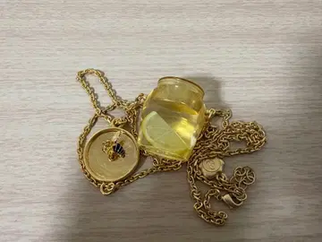 Q-pot. 벌꿀 레몬 보틀 목걸이