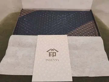 INDENYA 기하학 패턴 장지갑 네이비