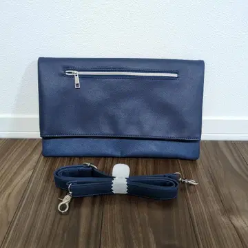 네이비 블루 숄더백 합성 피혁