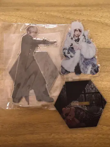 키미노 바이러스 아크릴 스탠드 리제 씨 키키야마 씨 세트