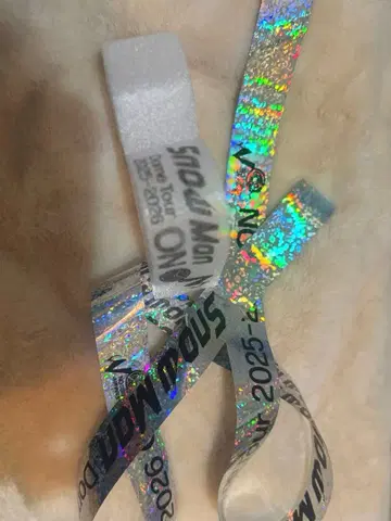 SnowMan 낙하물 은색 테이프 음표