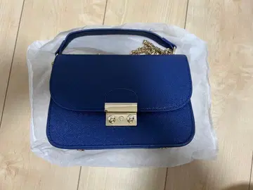 네이비 숄더백 플랩식 경사용