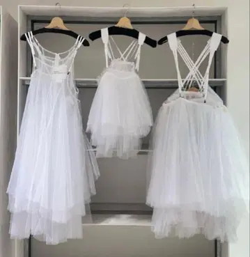 AD2023 23SS 볼륨 튤 블라우스 하네스 서스펜더 화이트