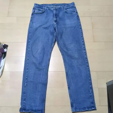 Wrangler 프리미엄 퀄리티 스트레이트 데님