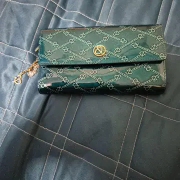 그린 로고 프린트 장지갑 핑키&다이앤