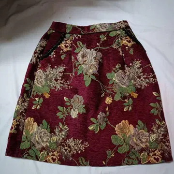 액시즈 장미 패턴 고블랑 미니 스커트 M 새상품급