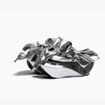 grounds 완판템 ORCA HANKIE CHROME SCRATCH