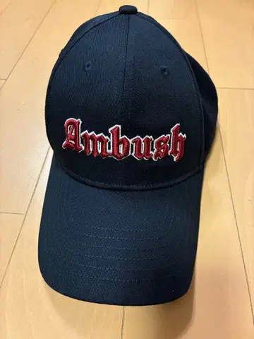 [ 새상품급 ] AMBUSH 앰부쉬 로고 자수 캡 네이비 34 자수 레어