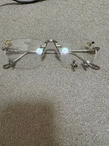 무테 안경 귀걸이 리메이크