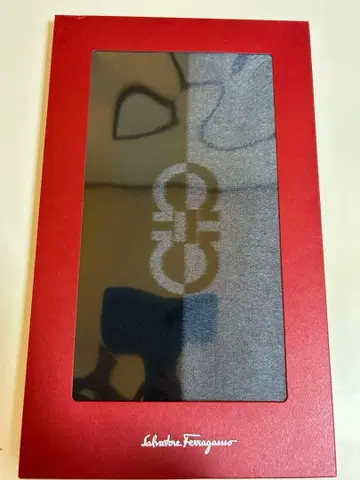 새상품 Ferragamo 머플러 캐시미어 실크