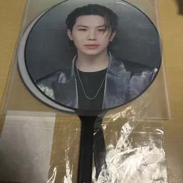 SEVENTEEN 우지 WOOZI 부채