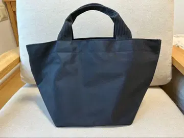 에르베샤 펠리에 나일론 보트형 토트 M 1027N 느와르/느와르