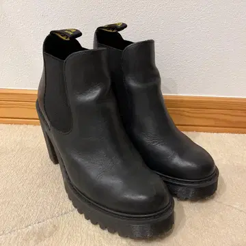 Dr.Martins 닥터마틴 사이드 고어 부츠