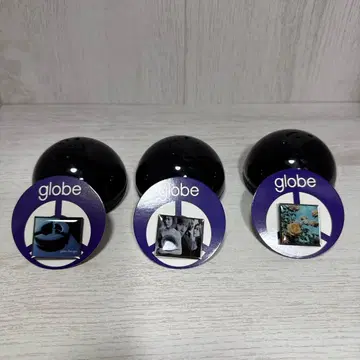 globe 앨범 핀 배지 세 종류
