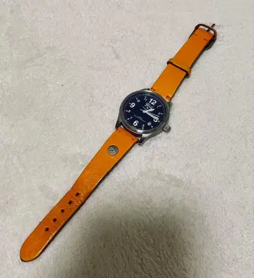 일비종떼 시계 오렌지