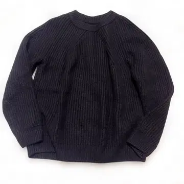 바토너 BATONER 시그니처 크루넥 니트 M~L 블랙