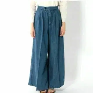 THE SHINZONE 와이드 데님 팬츠 턱 플리츠 달린 블루 플레어