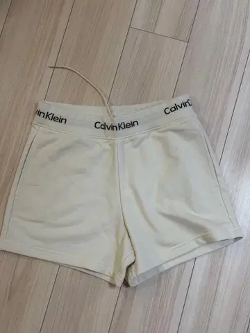 캘빈 클라인 로고 테이프 테리 쇼트 S