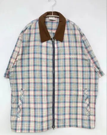 체크 무늬 지퍼 반팔 셔츠 브라운 옷깃