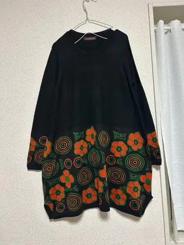 Calabaza 꽃무늬 튜닉 블랙/오렌지/그린