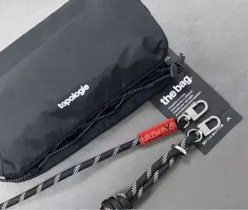 새상품 topologie 토폴로지 보틀 사코슈 블랙