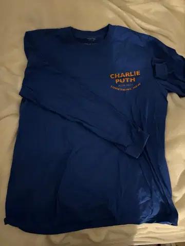 찰리 푸스 티셔츠