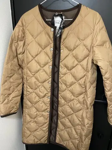 선착순 TAION 다운 코트 M