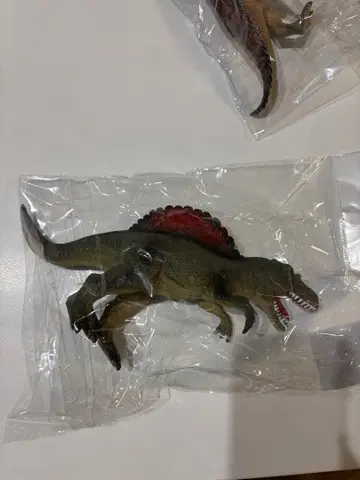 [ 새상품 ] 공룡 3종 피규어 완구 경품 스피노사우루스 스테고사우루스