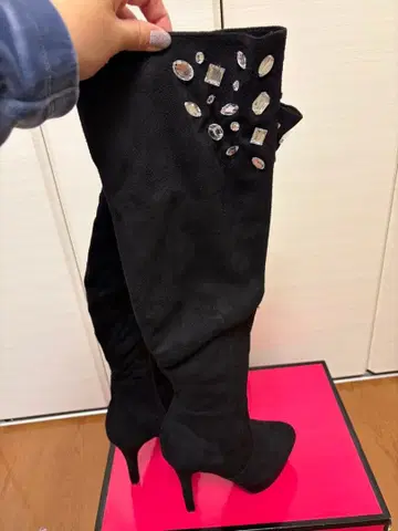 데이지 스토어 비쥬 장식 블랙 스웨이드 롱 부츠 L