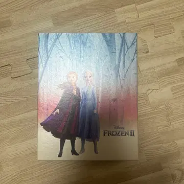 겨울왕국 1 & 2 DVD 거의 새상품입니다.