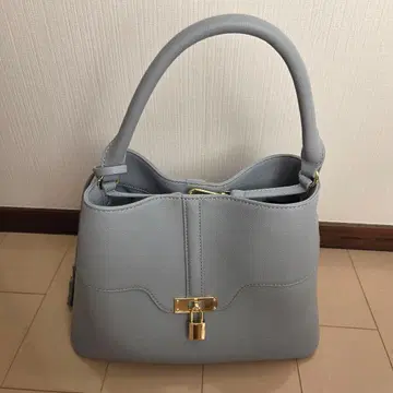 SNIDEL 패드락백 라이트 블루