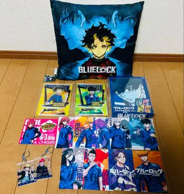 BLUELOCK 블루 록 아크릴 스탠드 쿠션 키링