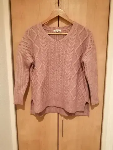 PLST 플라스테 핑크 V넥 케이블 짜임 니트 스웨터 S