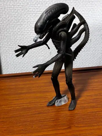 에이리언 피규어 블랙 약 15cm
