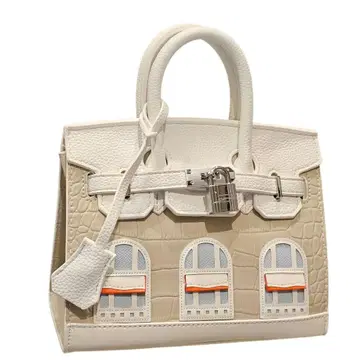 하이퀄리티 화이트 창문형 핸드백