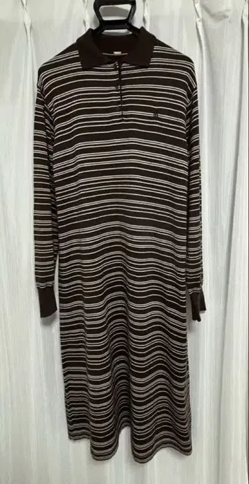 미라 오웬 폴로 니트 롱 스트레이트 원피스 브라운