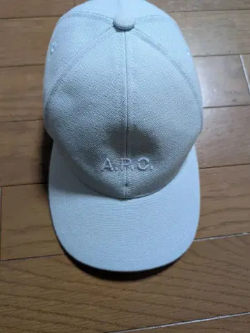 A.P.C. Charie 캡 모자 사이즈 56