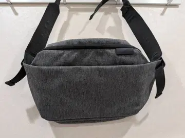 cote&clel 그레이 바디백 슬링백